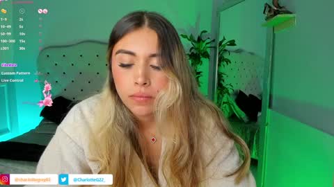 Snapshot of charlotte__grey chatting on January 31, 2:04 am charlotte grey online show from January 31, 2:04 am