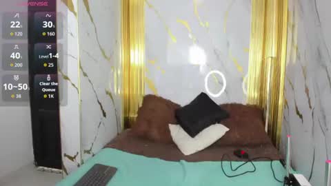 Snapshot of charlotte__milf chatting on June 27, 7:41 pm charlotte__milf online show from June 27, 7:41 pm