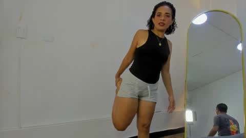 charlottte y dante online show from April 2, 3:48 am