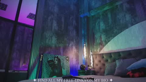 Charlotte online show from February 11, 7:19 pm