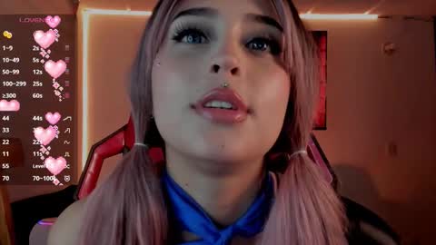 Snapshot of charlotte_greys chatting on November 20, 9:58 pm Charlotte online show from November 20, 9:58 pm