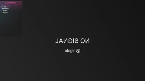 Snapshot of charlotte_harriz chatting on September 10, 3:06 am Charlotte online show from September 10, 3:06 am