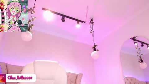 Snapshot of charlotte_jones__1 chatting on February 5, 11:44 am Charlotte online show from February 5, 11:44 am