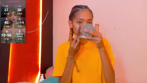 CHARLOTTE online show from February 24, 12:03 pm