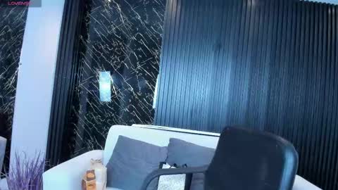 Charlotte  Everyday From 0700 to 1300 Col Time online show from October 7, 11:07 am