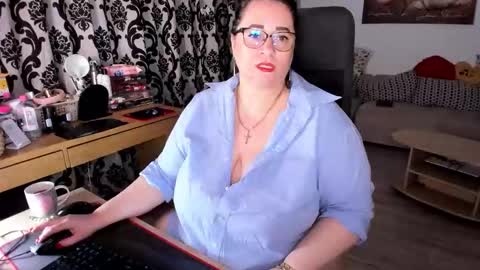 Charlotte Diamonds online show from September 27, 5:18 pm