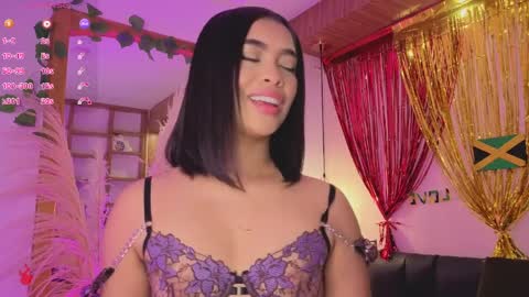 Charlote online show from April 3, 2:31 am