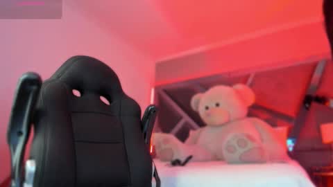 Charlotte online show from February 12, 4:51 am