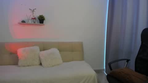 Charlotte online show from April 5, 6:49 pm