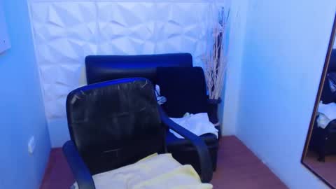 Charlotte Taylor online show from January 5, 5:27 pm