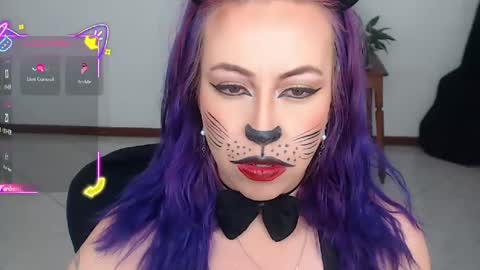 Snapshot of charlottezoe1 chatting on October 2, 6:59 pm charlottezoe online show from October 2, 6:59 pm