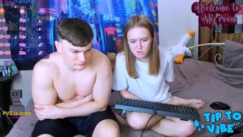 Lisa online show from February 12, 7:35 pm