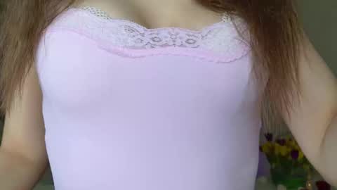 Snapshot of charming_bliss chatting on March 15, 5:19 pm Kaylee online show from March 15, 5:19 pm