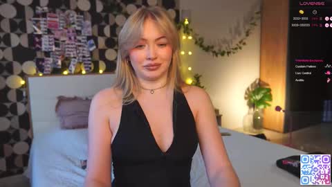 my fansly Charming daisy              My Wishlist  for new toys     online show from January 17, 1:05 pm