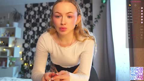 my fansly Charming daisy              My Wishlist  for new toys     online show from February 5, 9:58 am