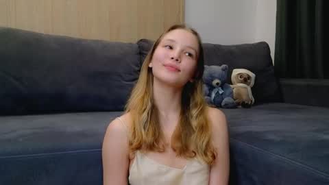 Eva online show from April 28, 2:44 pm