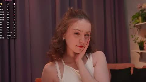 Snapshot of charming_flower chatting on February 18, 10:17 pm MarselinMarsi inst ptj mars online show from February 18, 10:17 pm