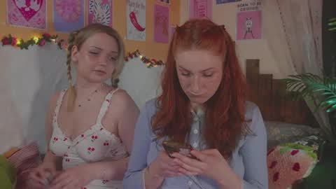 Lissa online show from April 12, 6:46 pm