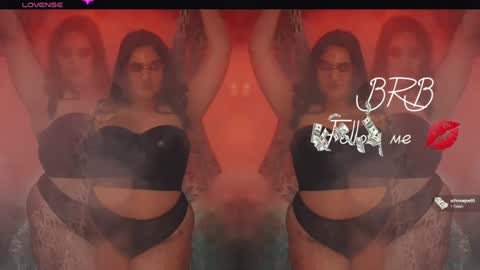 Snapshot of charming_sexuality chatting on January 7, 3:57 am insta online show from January 7, 3:57 am