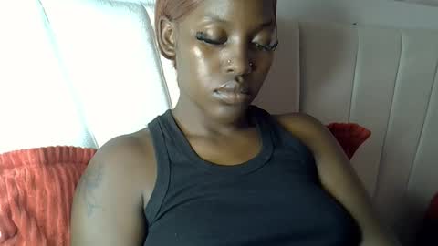 charmingdime online show from April 15, 10:10 pm