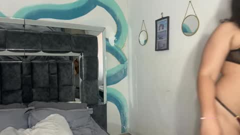 Sam and mike online show from December 5, 7:32 pm