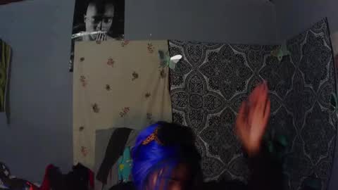 Snapshot of charr1barr chatting on March 7, 2:36 am Miss Chocolate online show from March 7, 2:36 am