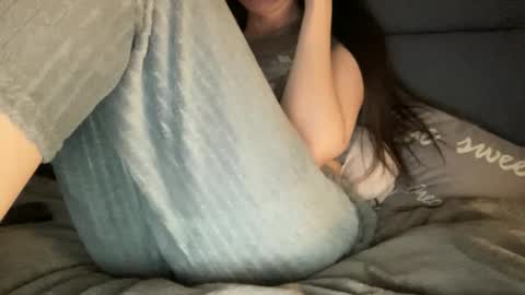 Snapshot of chase_vicky chatting on September 17, 8:21 pm Vicky online show from September 17, 8:21 pm