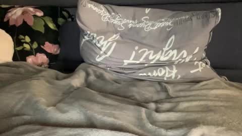 Snapshot of chase_vicky chatting on September 30, 10:37 pm Vicky online show from September 30, 10:37 pm