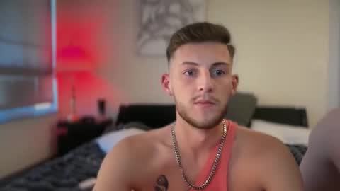 SmoothCanadianBoy online show from March 22, 5:27 pm