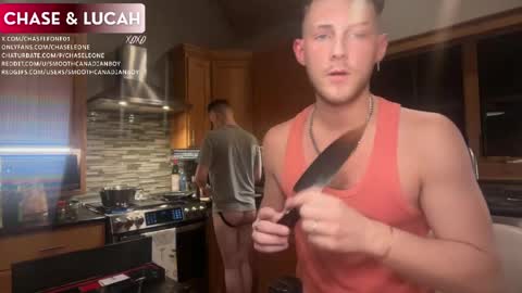 SmoothCanadianBoy online show from April 5, 12:19 am