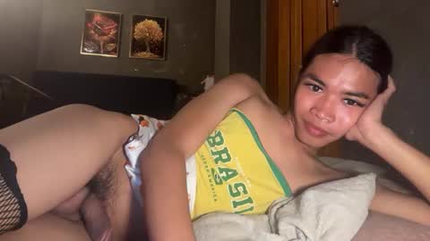 PAPI BEBE online show from April 29, 9:35 am