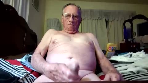 chatoffmale60 online show from April 14, 12:22 pm