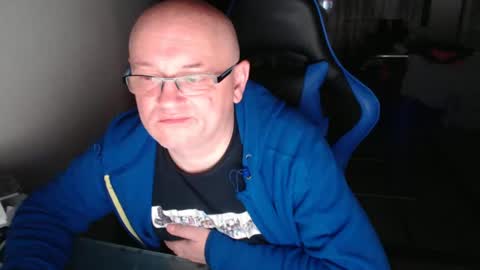 Snapshot of chatskor chatting on December 1, 4:29 pm Egor Skornyakov online show from December 1, 4:29 pm