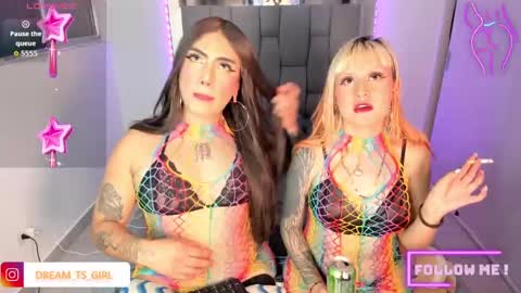 Snapshot of chaturmodels chatting on September 27, 12:59 am Sophie online show from September 27, 12:59 am