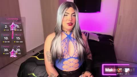 Sophie  online show from March 5, 2:40 am