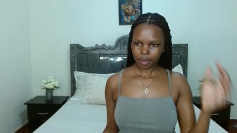 Snapshot of chayenie chatting on September 11, 5:46 pm Cheyenne online show from September 11, 5:46 pm