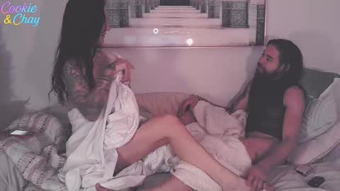 Snapshot of chaykneadscookie chatting on September 25, 1:15 pm Cookie Chay online show from September 25, 1:15 pm