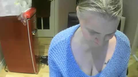 Snapshot of chealsiek chatting on September 29, 1:00 am chealsiek online show from September 29, 1:00 am