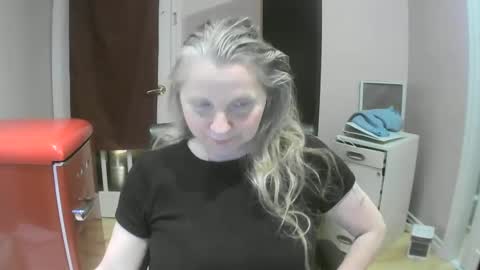 Snapshot of chealsiek chatting on October 1, 11:44 pm chealsiek online show from October 1, 11:44 pm