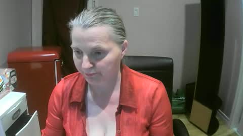 Snapshot of chealsiek chatting on October 8, 11:24 pm chealsiek online show from October 8, 11:24 pm