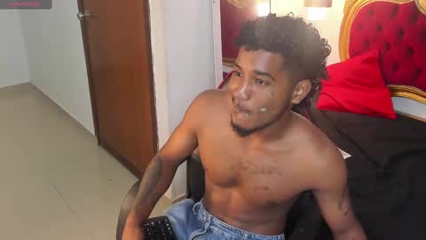 Snapshot of cheeto_333 chatting on February 25, 11:08 am Cheeto online show from February 25, 11:08 am