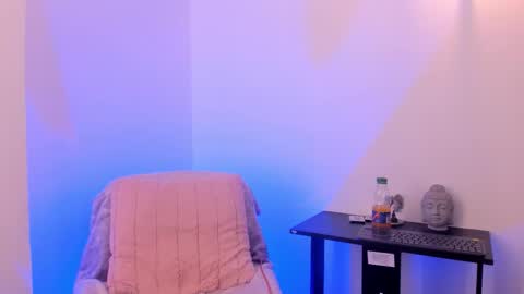 Snapshot of chelseadalea chatting on November 18, 8:02 pm Chelsea online show from November 18, 8:02 pm