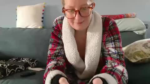 Chelsea online show from December 12, 6:31 pm