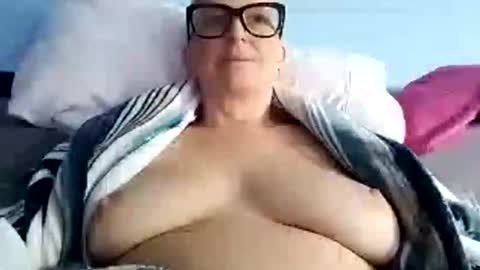 Chelsea online show from October 16, 12:50 pm