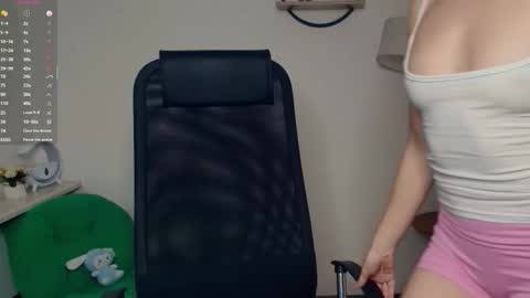 chelsiecleal online show from February 15, 8:16 pm