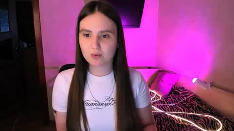 Chelsy  Luxe  online show from June 17, 9:01 am
