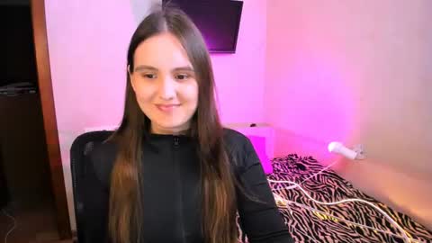Chelsy  Luxe  online show from July 15, 10:20 am
