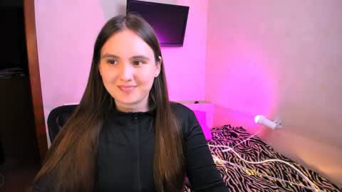 Chelsy  Luxe  online show from July 16, 10:10 am