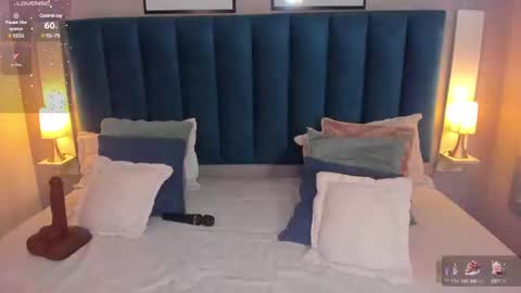   online show from December 20, 7:28 pm