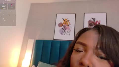   online show from January 6, 6:52 pm